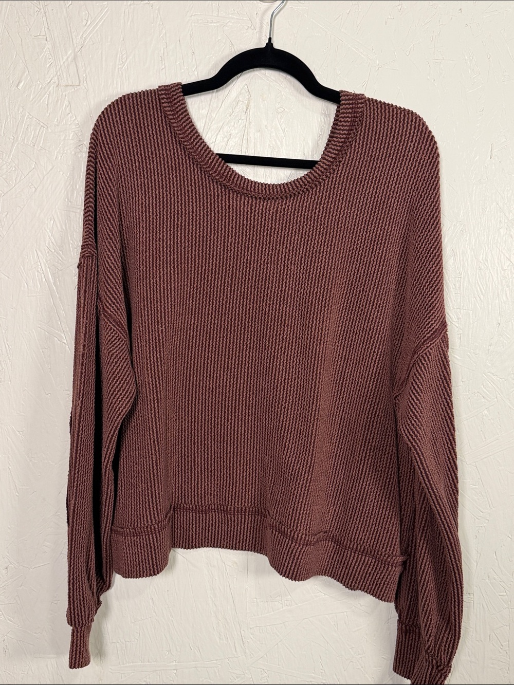 Relaxed Ribbed Crewneck Top in Dusty Mauve